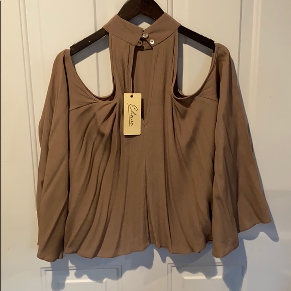 ELAN TAUPE OFF SHOULDER TOP NEW - Picture 2 of 4